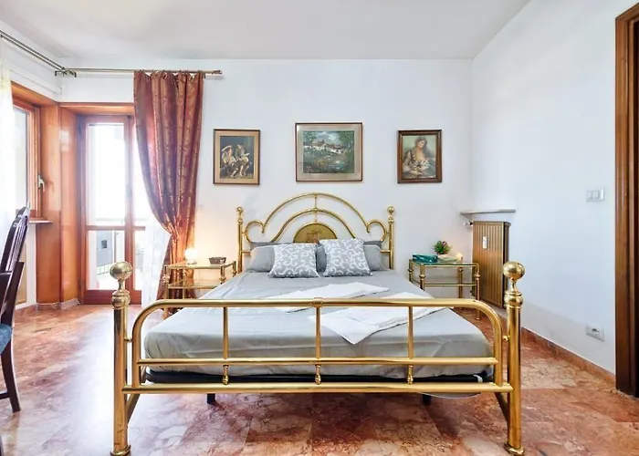 Venice بيت ضيافة
