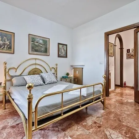 Venice Konukevi Mestre